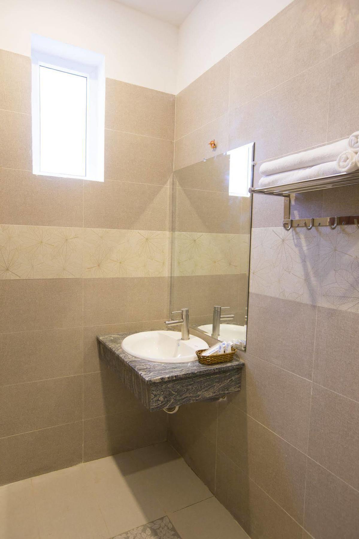 Hotel Blue Dragon Duong Dong  Εξωτερικό φωτογραφία